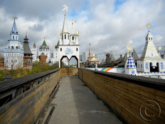 Izmailovsky Sarah Peck Russia 